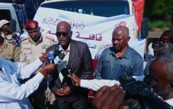 المسار نيوز وصول أولي قوافل قوات الدعم السريع لدرء اثار السيول بولاية الجزيرة.