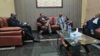 المسار نيوز الأمة القومي يفند شائعة لقائة مع (قوش) بالقاهرة