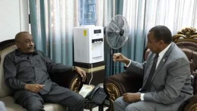 المسار نيوز الدخيري يبحث مع والي القضارف التعاون في مجال الأمن الغذائي