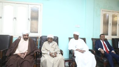 المسار نيوز تفاصيل زيارة دقلو لمولانا الميرغني بحضور جعفر والحسن
