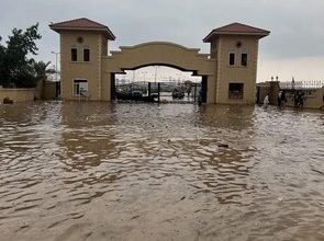 المسار نيوز إنهيار أكثر من ألفي منزل و18 مدرسة بسبب السيول بالبحر الاحمر