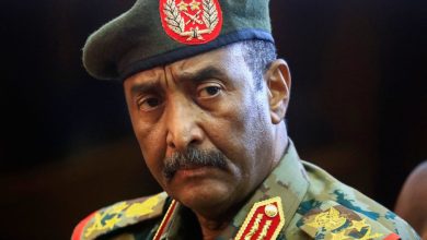 المسار نيوز مصادر : البرهان يدعو الكتلة الدينقراطية والمركزي لاجتماع اليوم