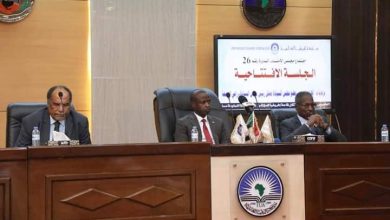 المسار نيوز د.الهادي إدريس يخاطب إجتماع مجلس أمناء جامعة إفريقيا العالمية