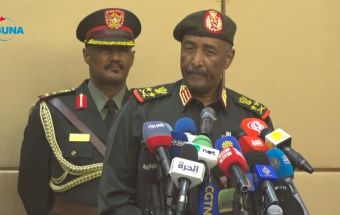 المسار نيوز رئيس مجلس السيادة يشهد توقيع الاتفاق الإطارئ بالنيل الازرق.