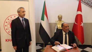 المسار نيوز وزير التعليم العالي يزور السفارة التركية معزياً في ضحايا الزلزال