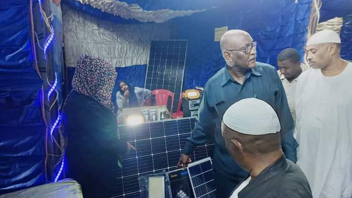 إتفاق مع المصانع لتوفير السلع الإستهلاكية للمواطنيين بالجزيرة 1 المسار نيوز إتفاق مع المصانع لتوفير السلع الإستهلاكية للمواطنيين بالجزيرة