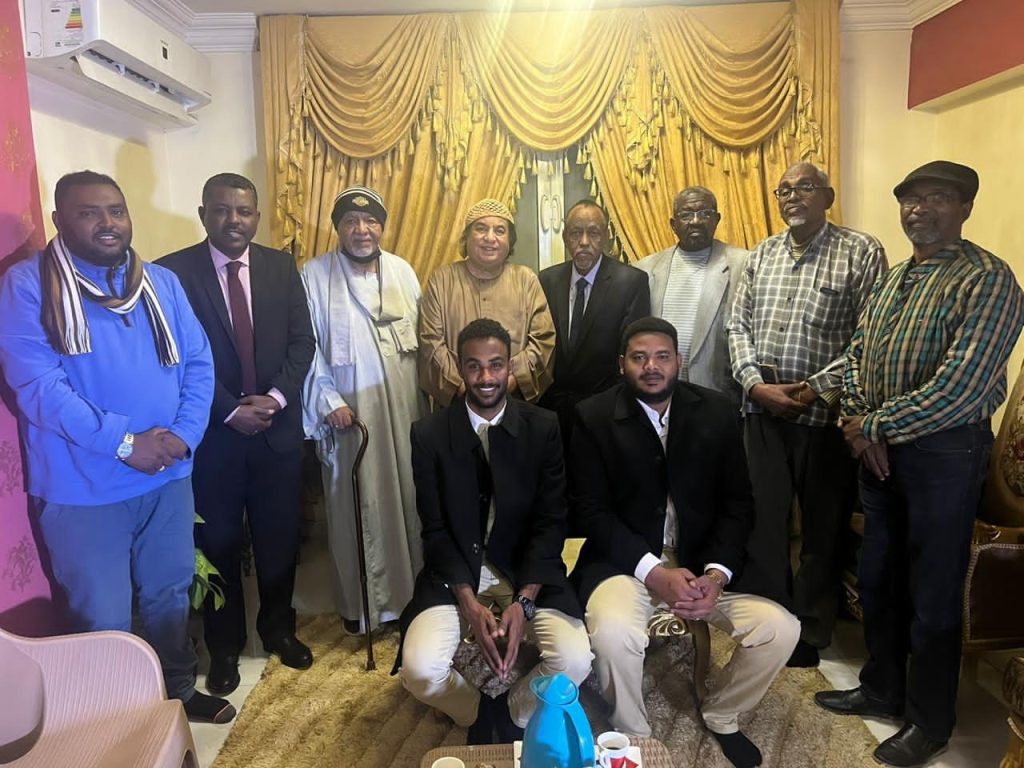 المسار نيوز سفير السودان بالقاهرة يزور الهرم الإعلامي "عمر الجزلي"