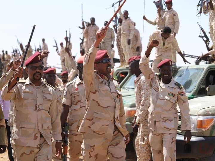 قائد قطاع جنوب دارفور بقوات الدعم السريع يكشف عن انحسار الظواهر السالبة بالولاية 1 المسار نيوز قائد قطاع جنوب دارفور بقوات الدعم السريع يكشف عن انحسار الظواهر السالبة بالولاية