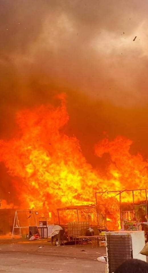 حريق هائل يلتهم سوق معبر ارقين 1 المسار نيوز حريق هائل يلتهم سوق معبر ارقين