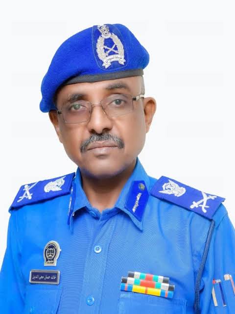 وزير الداخلية يلتقي والي ولاية شرق دارفور المكلف 1 المسار نيوز وزير الداخلية يلتقي والي ولاية شرق دارفور المكلف