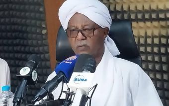والي الشمالية يصدر قرار بتعيين امين عام للمجلس الأعلى للثروة الحيوانية 1 المسار نيوز والي الشمالية يصدر قرار بتعيين امين عام للمجلس الأعلى للثروة الحيوانية