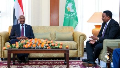 المسار نيوز البرهان يجتمع السكرتير التنفيذي لايغاد
