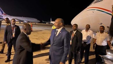 المسار نيوز عقب مشاركته فى قمة الإيقاد بجيبوتي - رئيس مجلس السيادة يعود إلى البلاد